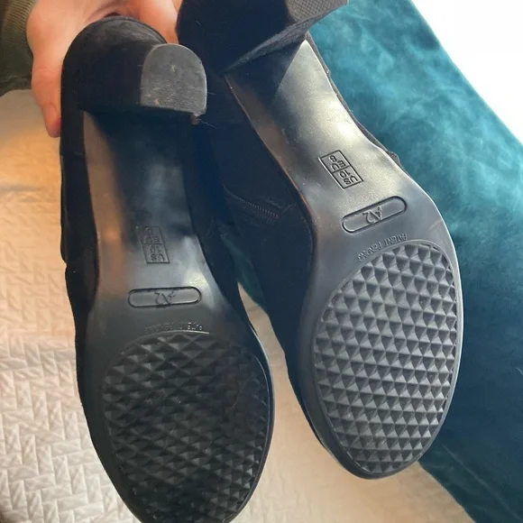 Black boots Womens size 10 - Picture 11 of 14